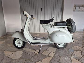 Vespa struzzo VL3