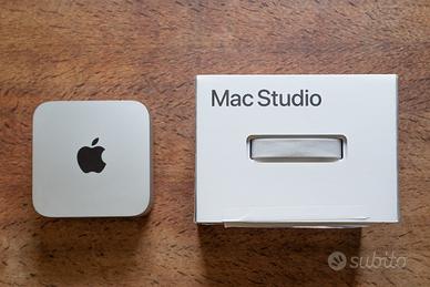 Mac studio M1 Max con mouse e Tastiera inclusi