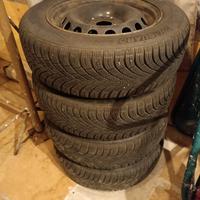 gomme invernali lancia y