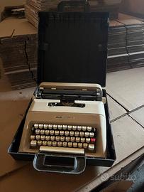 macchina da scrivere lettera 24