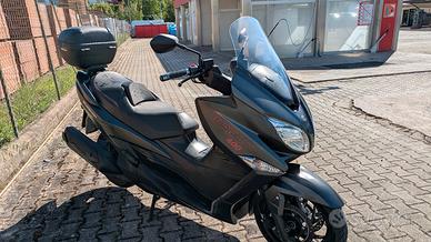 Suzuki Burgman 400 2019