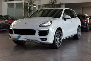 Porsche Cayenne Diesel Platinum Edition 184 K...