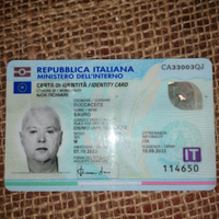 Autista cameriere banconista o altro