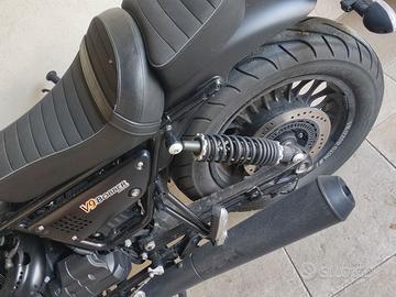 Moto Guzzi V9 Bobber