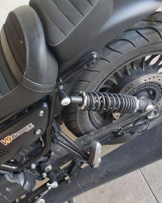Moto Guzzi V9 Bobber