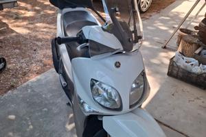Yamaha Xenter 125 cc