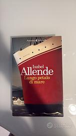 Libro di I.Allende Lungo petalo di mare