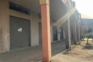 Guspini - Magazzino C/6 in zona Is Boinargius