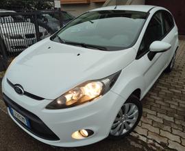 FORD FIESTA 1.4DIESEL 2011 EURO5 OK X NEOPATENTATI