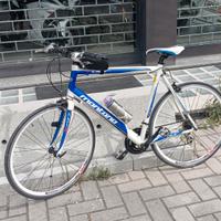 Bici corsa Montana