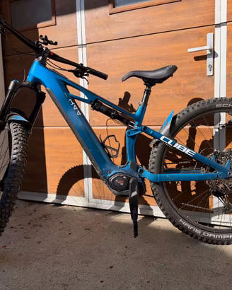 BICI CUBE STEREO 144