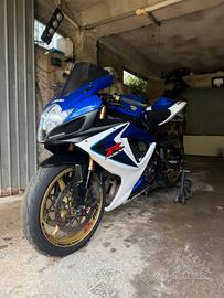 Suzuki gsx-r 750 k7
