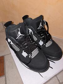 Jordan 4 White Thunder
