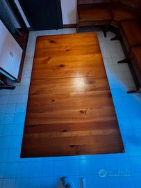 Tavolo in legno masello allungabile