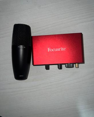 SCHEDA AUDIO FOCUSRITE E MICROFONO