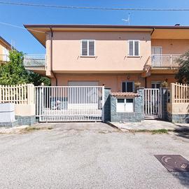 3 LOCALI A CROPANI