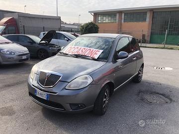 Lancia Ypsilon 1.4 Argento Ecochic GPL
