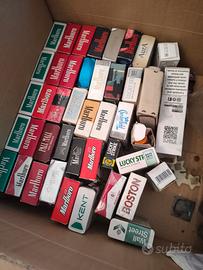 pacchetti vuoti di sigarette per collezione 