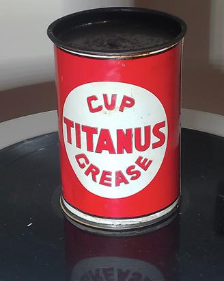 latta d'epoca  Titanus Cup decorazione vintage