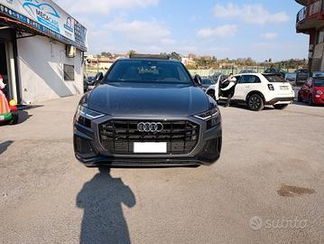 Audi Q8 50 TDI 286 CV quattro tiptronic Sport