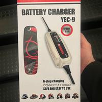 Carica/mantenitore batteria