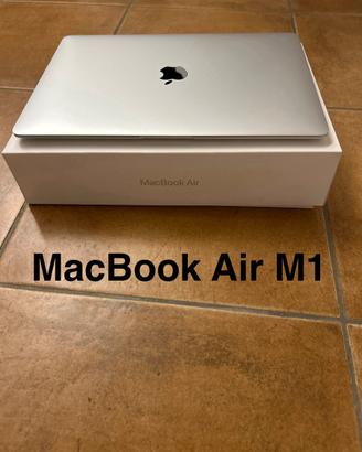 MacBoock Air M1 8GB 256GB con scatola originale