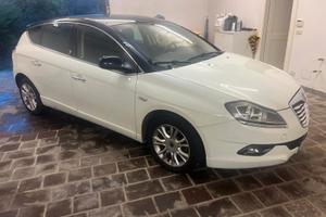 Lancia Delta 1.6 MJT DPF Gold