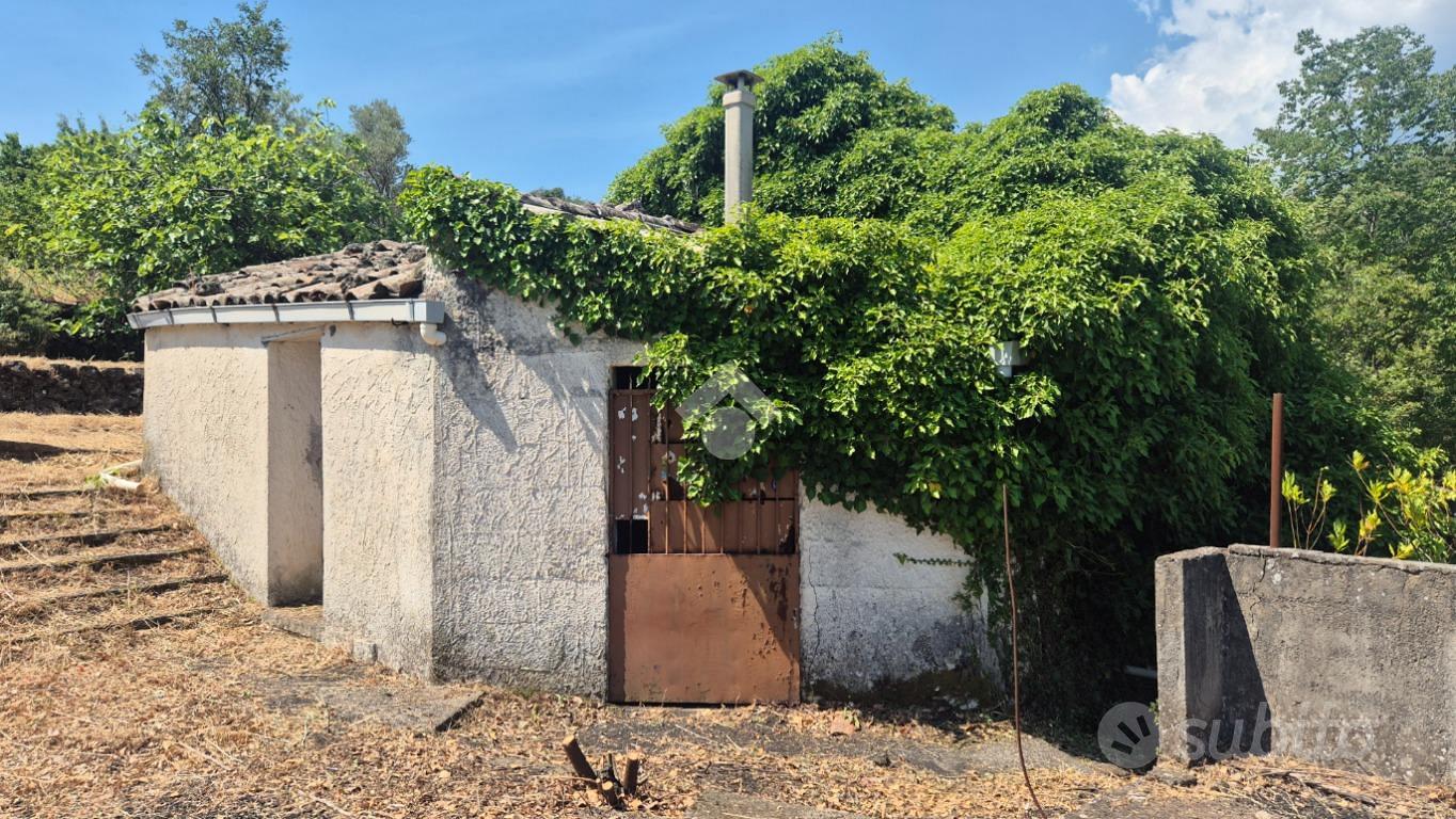 RUSTICO A PIEDIMONTE ETNEO - Altro