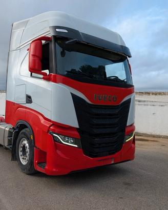 IVECO S-WAY 510 - Anno 2021