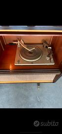 Mobile Radio giradischi vintage