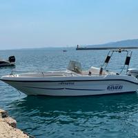 Ranieri azzurra con motore Honda 40 4 tempi