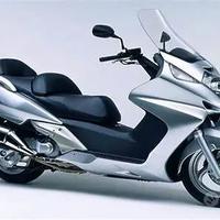 HONDA SILVER WING 600 RICAMBI