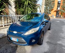 FORD Fiesta 1.2 82 cv 3 p. Titanium (neopatentati)