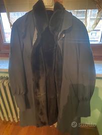 Cappotto impermeabile con pelliccia