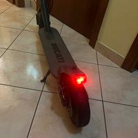Monopattino elettrico Ducati