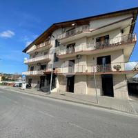 Locale commerciale a quarto