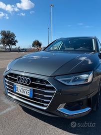 AUDI A4 Avant 2.0 30TDI Business Advanced S-Tronic