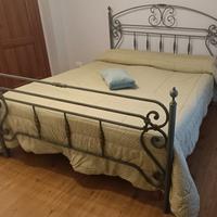 Meraviglioso letto in ferro battuto