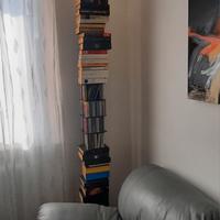 torre porta libri,dvd,etc