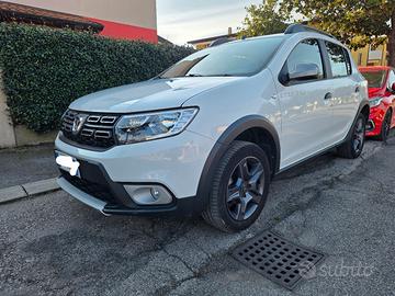 DACIA SANDERO STEPWAY 90CV SOLO 43.000 KM
