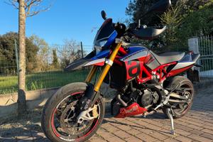 Aprilia dorsoduro 900