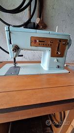 Macchina da cucire singer