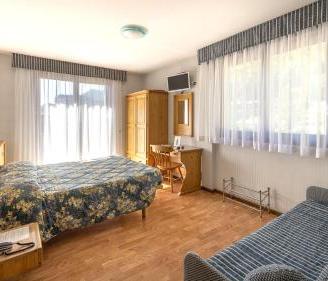Mobili stile montagna in legno!!!