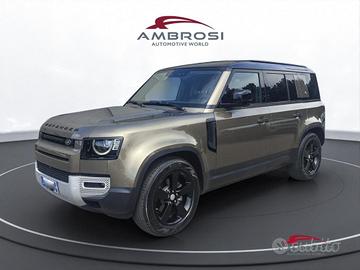 LAND ROVER Defender 110 2.0d sd4 First Edition a