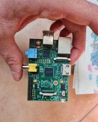 RASPBERRY PI Model B + Dissipatore BIG CNC
