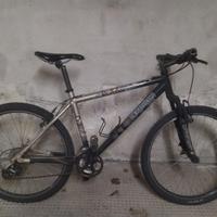 Bicicletta Mountain Bike RockRider Taglia S