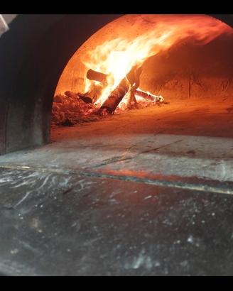 Intera gestione pizz/bistec/risto 100/ 140 coperti