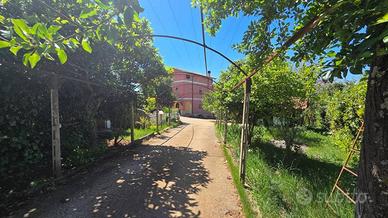 Appartamento di 100 m² con 3 locali a Cave