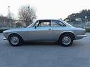 alfa-romeo-gt-1300-junior-scalino