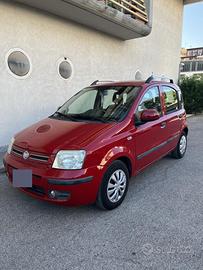 Fiat Panda 1.2 150 anniversario rossa
